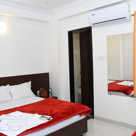 Hotel Sai Shatabdi Shirdi Ngoại thất bức ảnh
